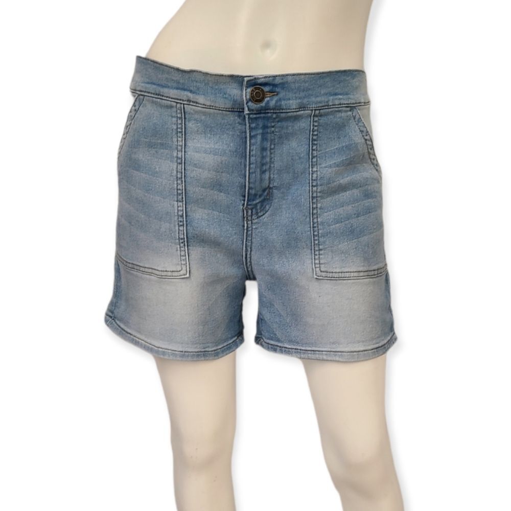 New with Tags Gogo Jeans USA Shorts 18